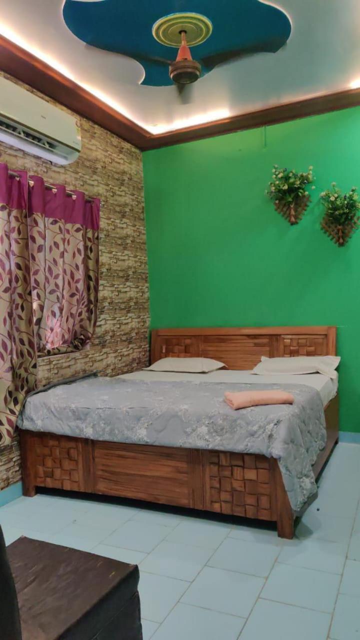 Hotel Rashmi Agra  Εξωτερικό φωτογραφία